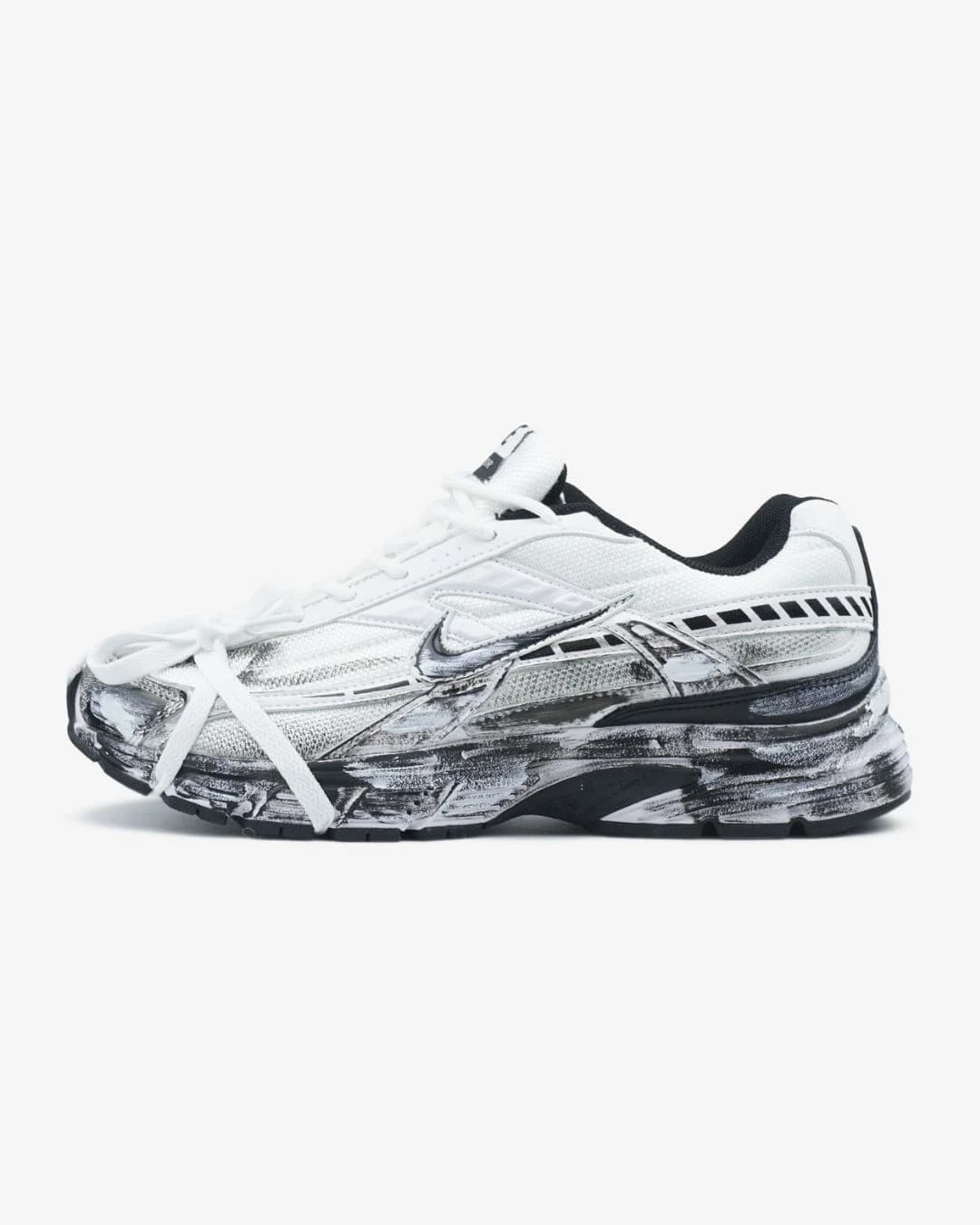 Nike Initiator Custom White Black