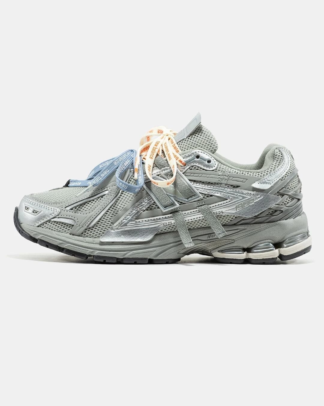 New Balance 1906A Silver Metallic