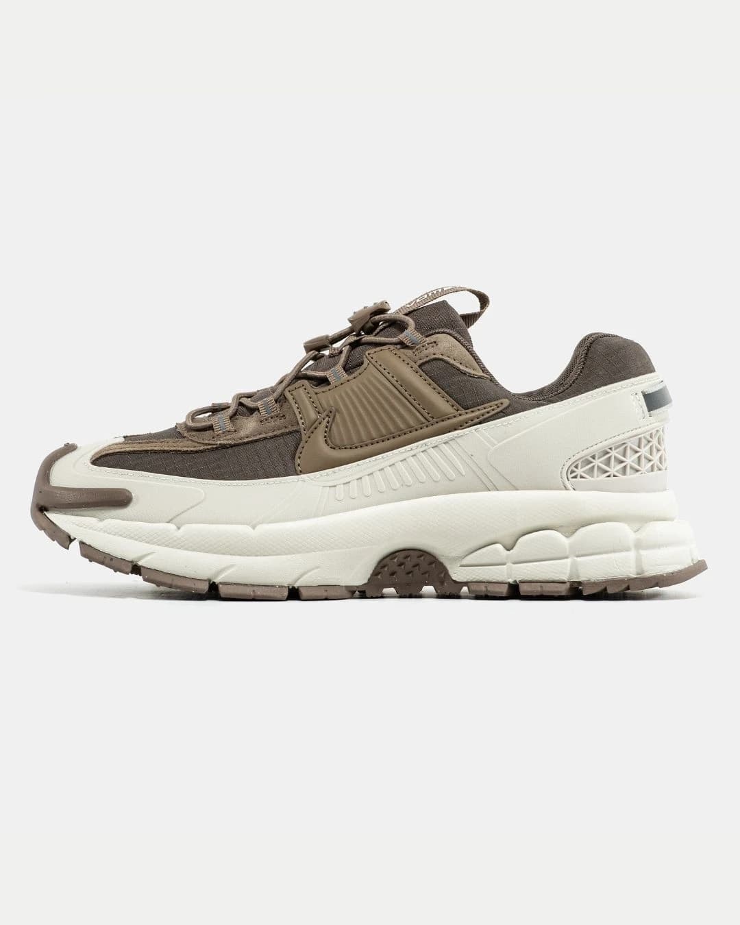 Nike Zoom Vomero Roam Light Bone Mink Brown